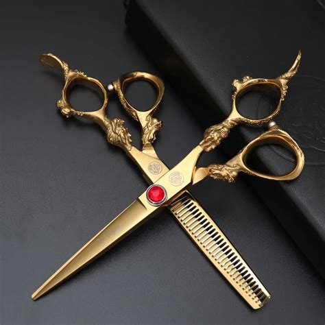 hair scissors .